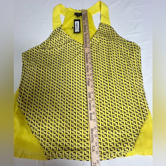 WORTHINGTON YELLOW/BLACK SLEEVELESS TOP  SIZE XL W/V NECK  100% POLYESTER - Picture 3 of 9